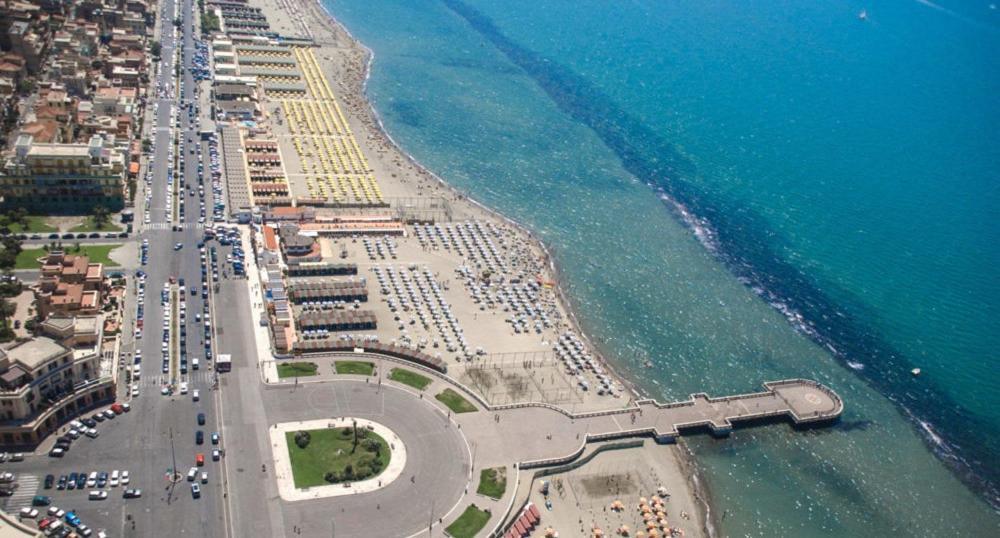 Hotel Ping Pong Lido di Ostia Exterior photo